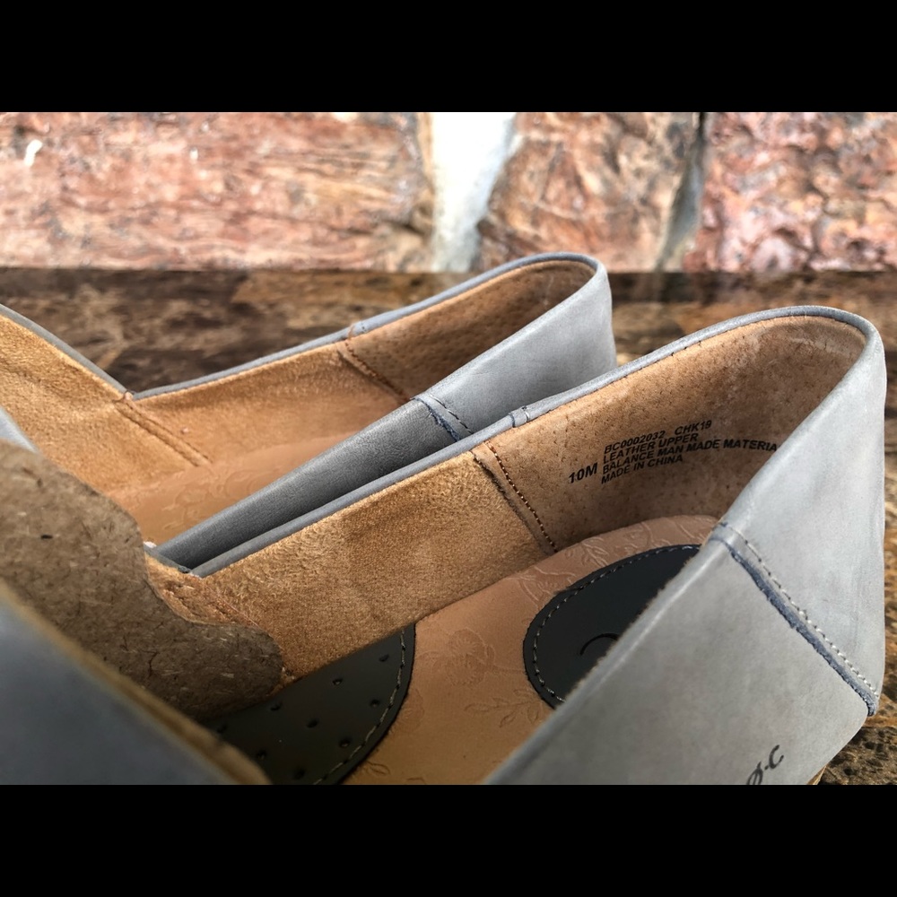 BRAND NEW b.o.c. Suree Shoes (Color - Denim) - Picture 12 of 15